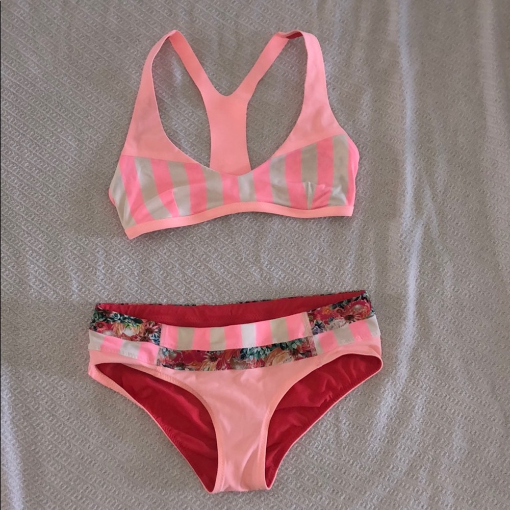 Lululemon Bikini Size 4